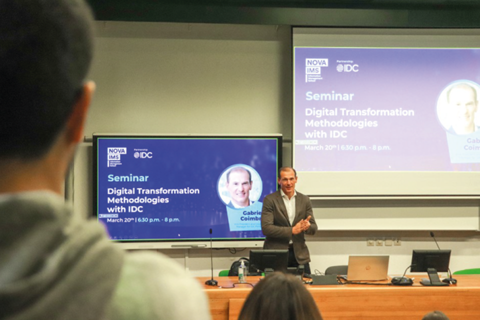 Digital Transformation Predictions and Enterprise Applications Market Trends Seminar image
